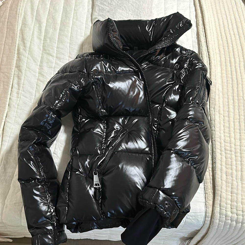 SAM coat size L lightly used